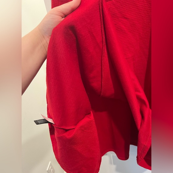 Red winter dress - Picture 3 of 5